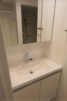 ＡＬＴＥＲＮＡ祐天寺 