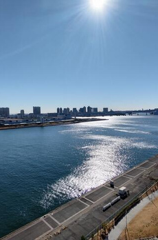 ＨＡＲＵＭＩ　ＦＬＡＧ　ＳＥＡ　ＶＩＬＬＡＧＥ　Ｅ棟 