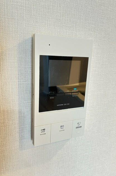 ドゥーエ日暮里 
