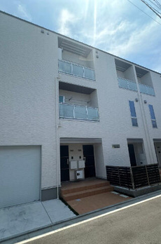 エクラ 