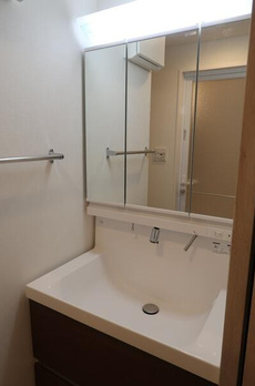 レフィールオーブ町屋駅前 
