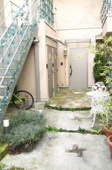 ＨＥＲＢ　ＧＡＲＤＥＮ　ＨＯＵＳＥ 