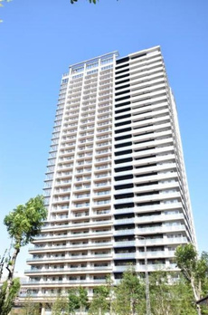 BAYZ TOWER&GARDEN 
