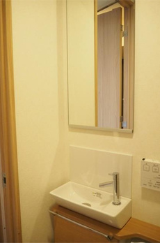 ルーブル方南町弐番館 