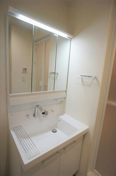 Ｈａｂｉｔａｔ　Ｋａｍａｄａ 