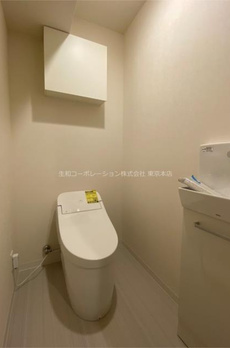 イーストワールド人形町 