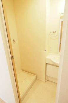 ロイヤル三軒茶屋 