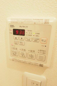 ロイヤル三軒茶屋 