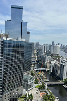 ＧＬＯＢＡＬ　ＦＲＯＮＴ　ＴＯＷＥＲ 