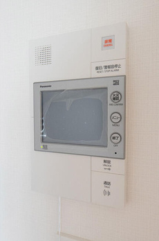 コンフォリア東新宿 