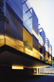 ＴＨＥ　　ＳＣＡＰＥ 