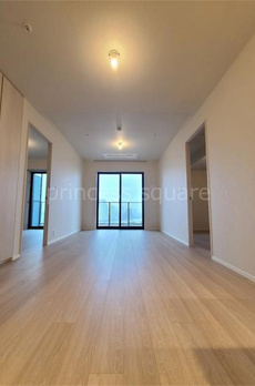 ＭＩＤ　ＴＯＷＥＲ　ＧＲＡＮＤ 