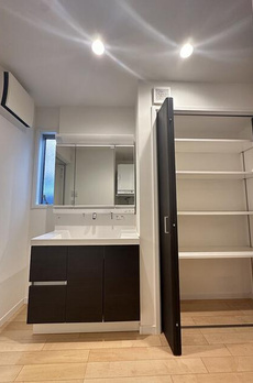 小山台１丁目貸戸建 