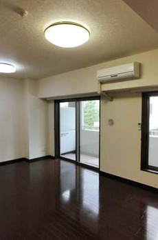 コンフォリア田町 