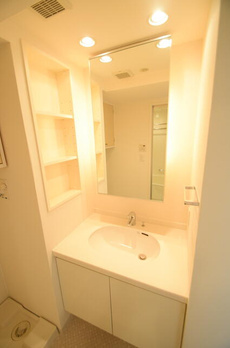 グランスイート代々木 