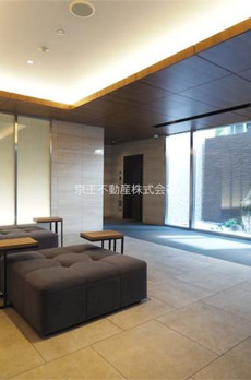 ＭＯＤＩＥＲ　ＹＯＹＯＧＩ　ＲＥＳＩＤＥＮＣＥ 