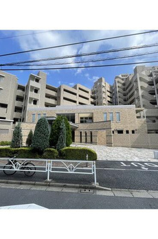 ファミールグラン代々木西原デクスターハウス 