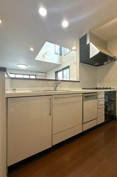白金台４丁目ヘーベルハウス 