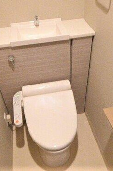 ライオンズアイル赤坂 