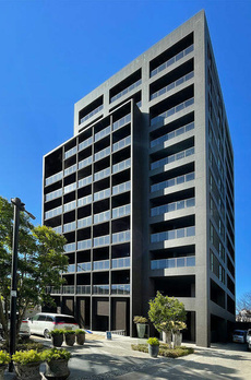 スクエアガーデン池袋 