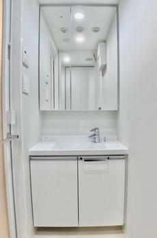 ＰＲＥＭＩＵＭ　ＣＵＢＥ　上野 