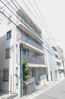 リベルテ赤坂 
