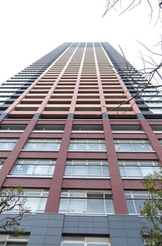 アウルタワー　ＯＷＬ　ＴＯＷＥＲ 