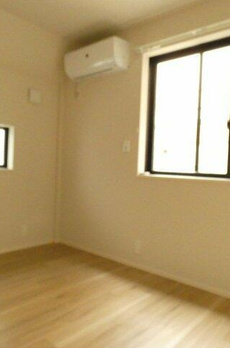 部屋番号：２０１号室 