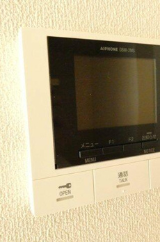部屋番号：２０１号室 