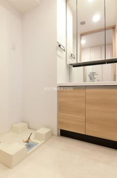 ＭＯＤＩＥＲ　ＹＯＹＯＧＩ　ＲＥＳＩＤＥＮＣＥ 