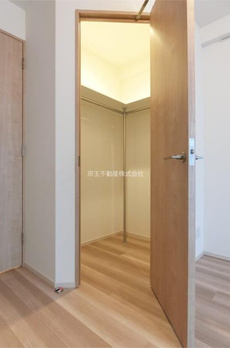 ＭＯＤＩＥＲ　ＹＯＹＯＧＩ　ＲＥＳＩＤＥＮＣＥ 