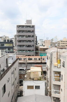 プレシス都立大学 