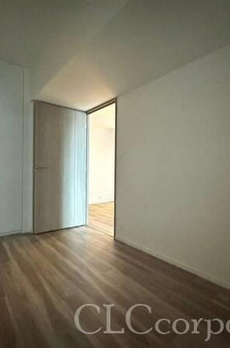 ＨＡＲＵＭＩ　ＦＬＡＧ　ＳＵＮ　ＶＩＬＬＡＧＥ　Ｄ棟 