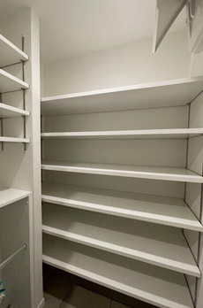 ＨＡＲＵＭＩ　ＦＬＡＧ　ＳＵＮ　ＶＩＬＬＡＧＥ　Ａ棟 