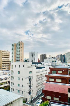 アパートメンツ三田 