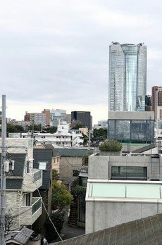 ビューネ南青山ヒルズ 