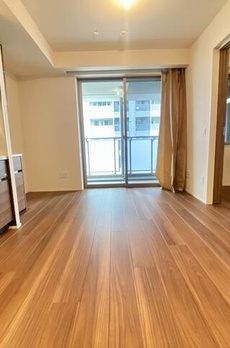 部屋番号：８０１ 