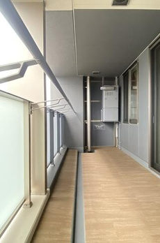部屋番号：８０１ 