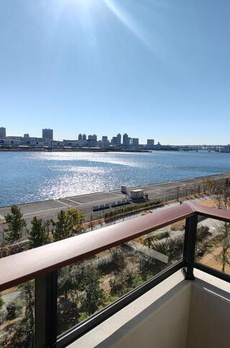 ＨＡＲＵＭＩ　ＦＬＡＧ　ＳＥＡ　ＶＩＬＬＡＧＥ　Ｅ棟 