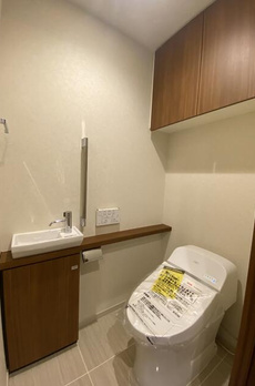 ＭＩＤ　ＴＯＷＥＲ　ＧＲＡＮＤ 