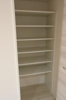 グラナーデ滝野川 