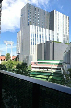 ＴＨＥ　ＣＯＵＲＴ　神宮外苑 