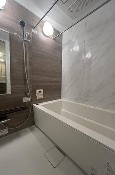 ＤＥＵＸ　ＴＯＵＲＳ　Ｃａｎａｌ＆Ｓｐａ　ＷＥＳＴ 