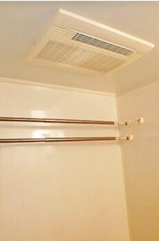 ファーストリアルタワー新宿 