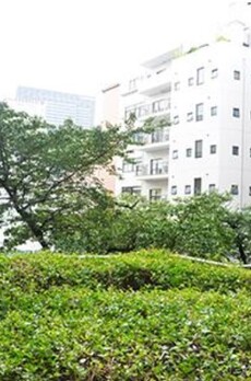 ファーストリアルタワー新宿 