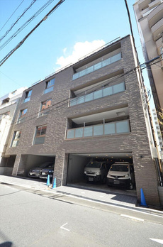 ラ・メール新宿御苑 