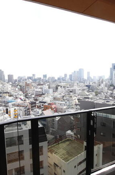 Ｒｅｖｅ　Ｃｉｔｙ　Ｓｅｎｄａｇａｙａ 