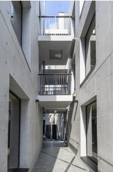 荒木町ガーデンズ 