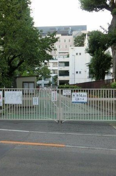 パークマンション三田綱町ザフォレスト 