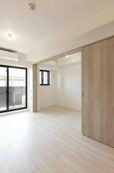 ＲＥＳＩＤＥＮＣＥ　ＫＯＥＮＪＩ 